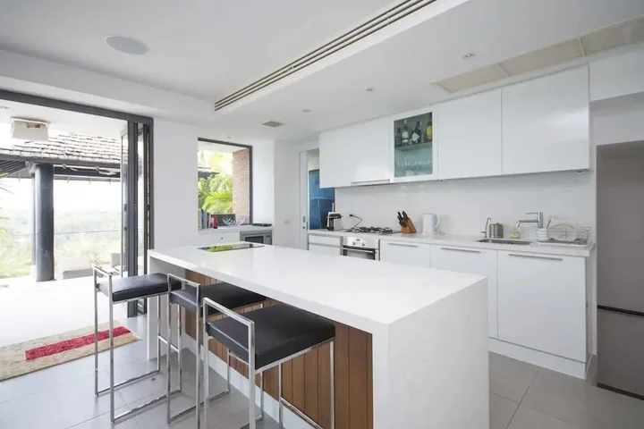 Тхаланг: 3-Bedroom Seaview Villa at Surin Beach