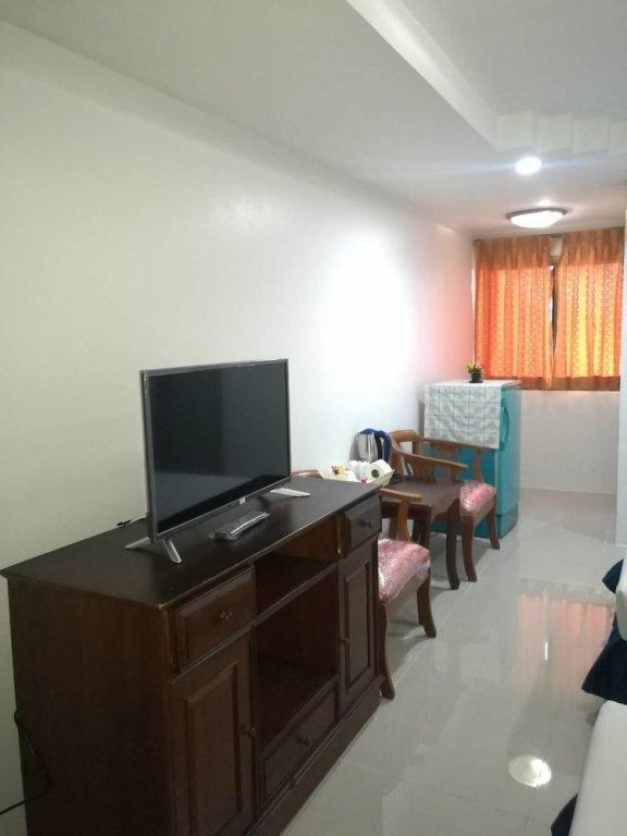Бангкок: Js Tower Serviced Apartment
