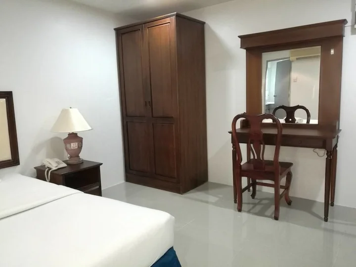 Бангкок: Js Tower Serviced Apartment