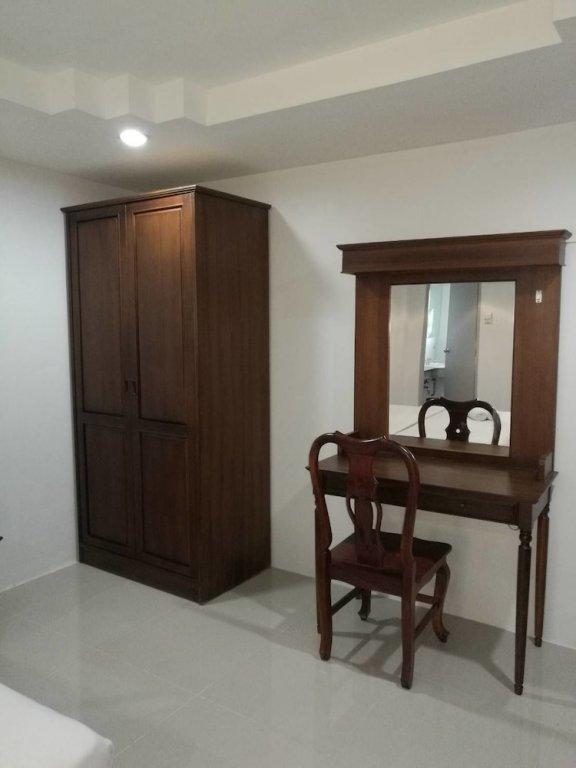 Бангкок: Js Tower Serviced Apartment