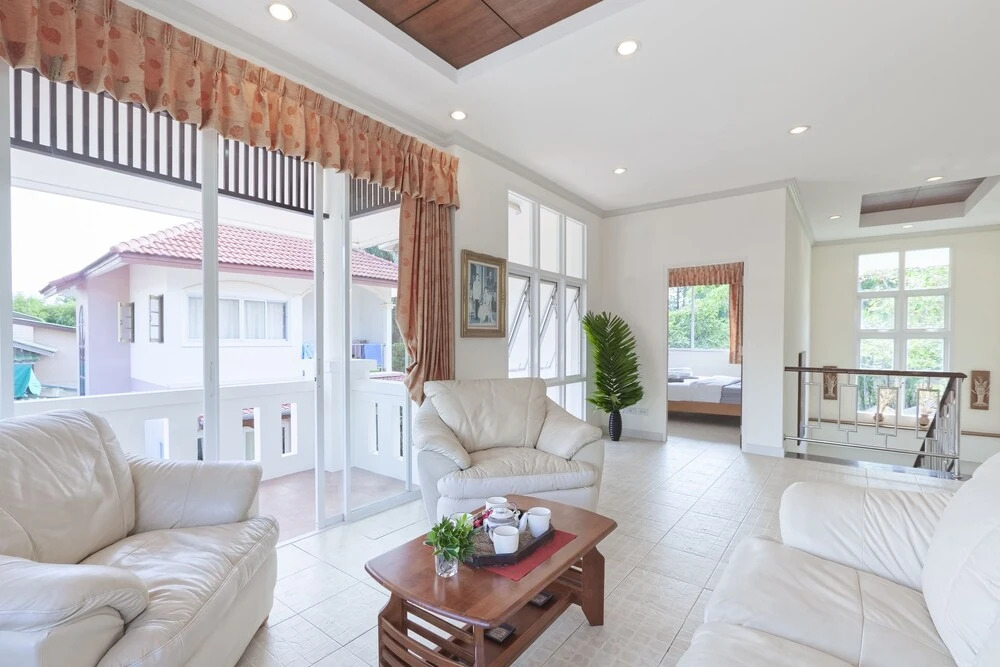 Муанг: Karon Hill Villa