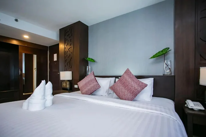 Паттайя: Empress Pattaya Hotel