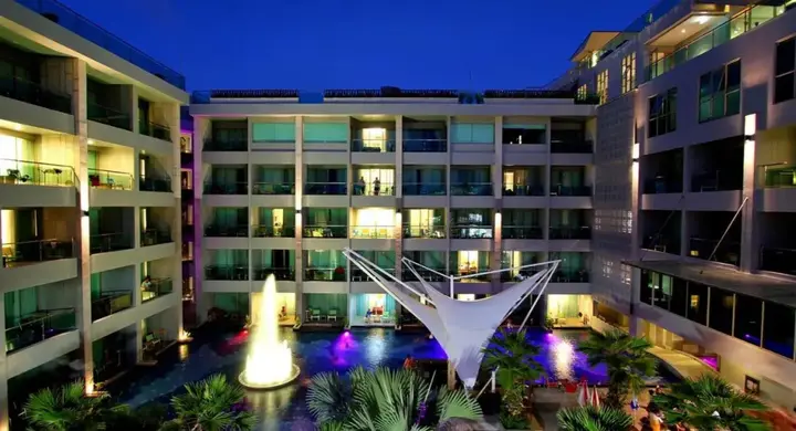 Пхукет: Курортный отель The Kee Resort & Spa