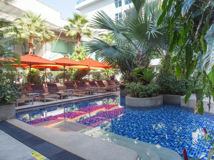 Пхукет: Курортный отель The Kee Resort & Spa