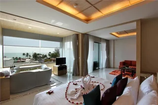 Пхукет: Курортный отель The Kee Resort & Spa