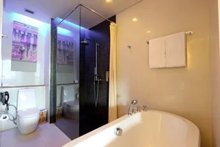 Пхукет: Курортный отель The Kee Resort & Spa