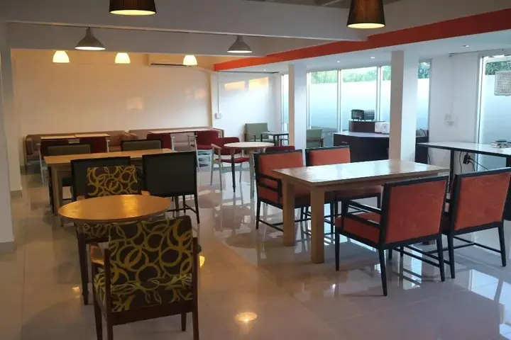 Бангкок: Floral Shire Resort