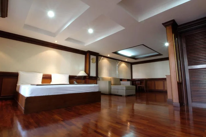 Бангкок: Alameda Suites Hotel