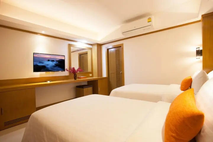 Пхукет: Отель Chabana Kamala Hotel