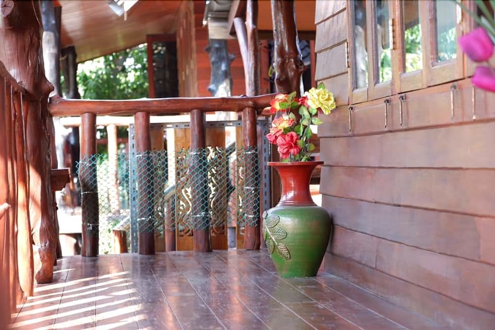 Нанг-Ронг: Baan Tubtim Resort