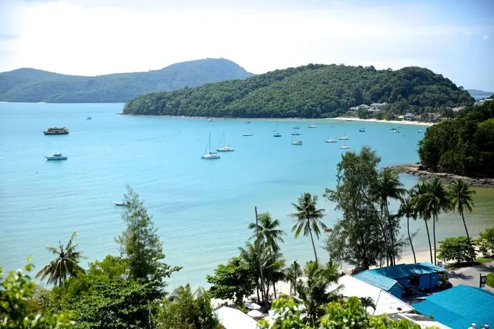 Муанг: The Cove