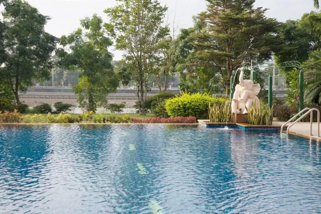 Чианграй: The Imperial River House Resort
