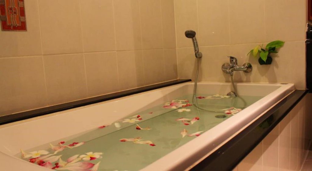 Чианграй: The Imperial River House Resort