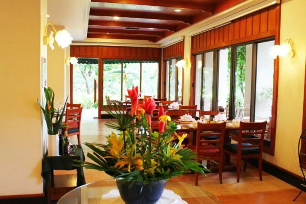 Чианграй: The Imperial River House Resort