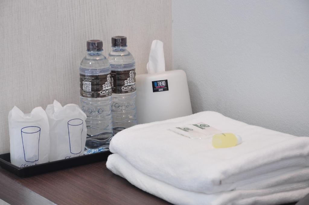 Чиангмай: C Room at Airport by Choktawee