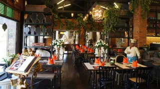 Ампхава: Chuchai Buri Sri Amphawa