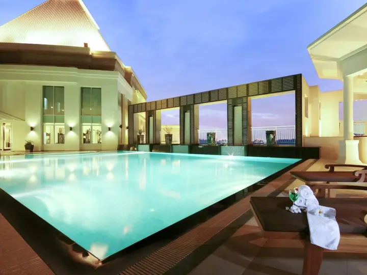 Сирача: Cape Racha Hotel