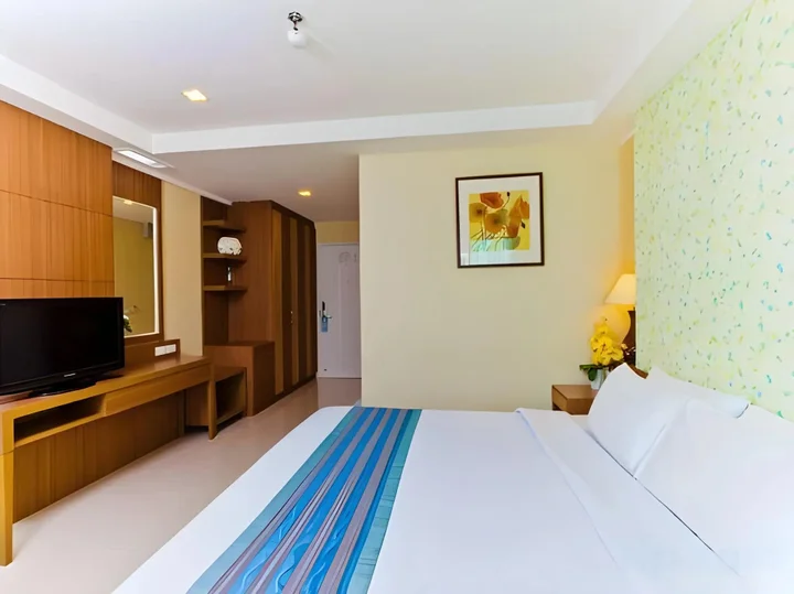 Бангкок: Sunday Platinum Suites