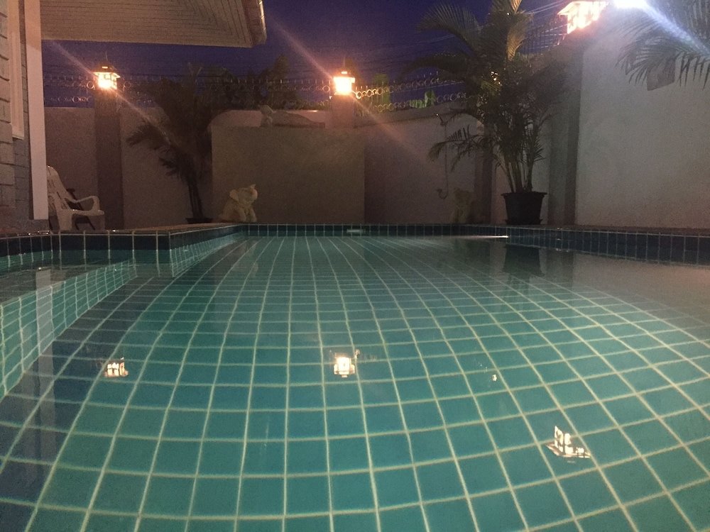 Паттайя: 3 bedroom Pool Villa Near Walking St
