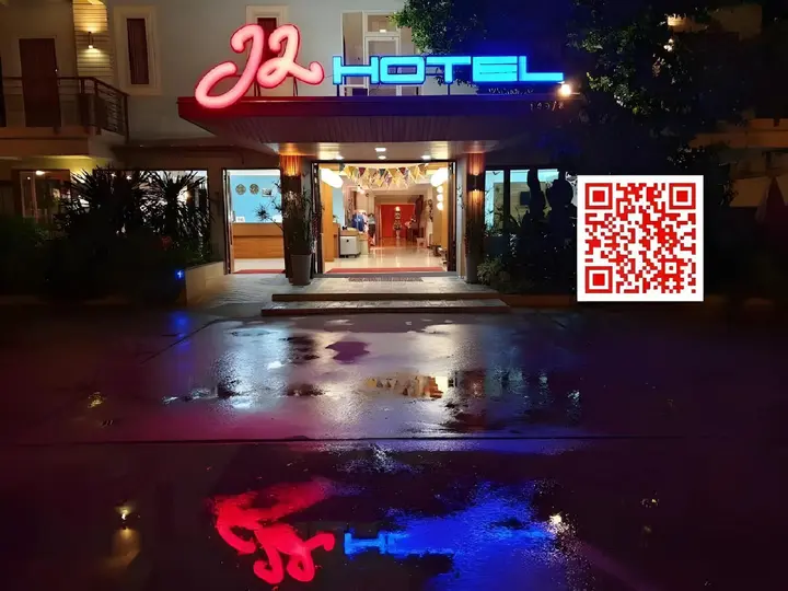 Мей-Сот: J2 Hotel