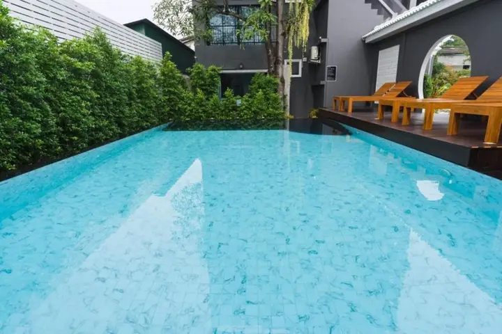 Муанг: The Besavana Phuket