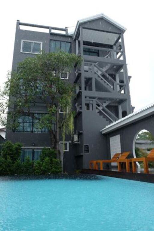 Муанг: The Besavana Phuket