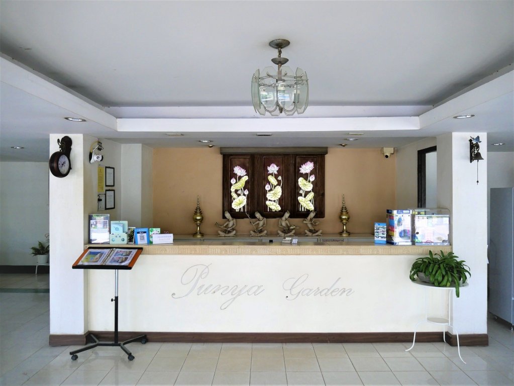 Пхитсанулок: Punya Garden