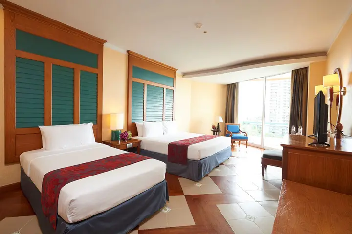 Паттайя: Отель Long Beach Garden Hotel & Pavilions