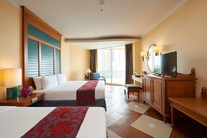 Паттайя: Отель Long Beach Garden Hotel & Pavilions