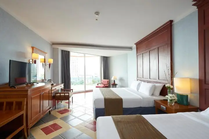 Паттайя: Отель Long Beach Garden Hotel & Pavilions