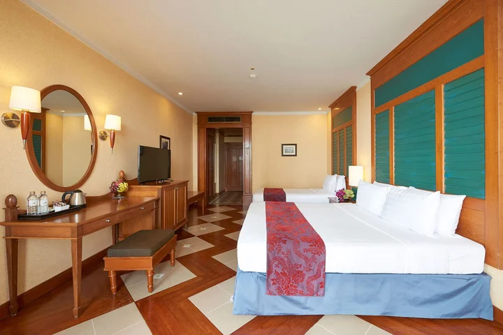 Паттайя: Отель Long Beach Garden Hotel & Pavilions