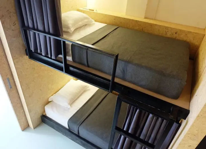Муанг: Hugger Hostel