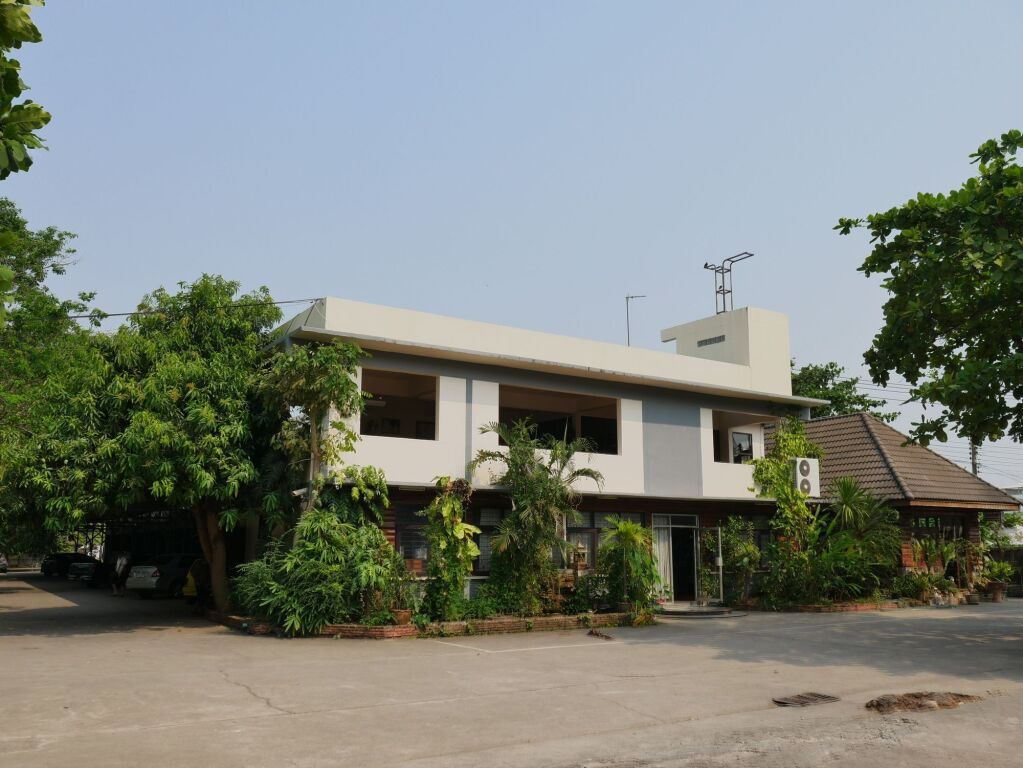Пхитсанулок: Salathai Hotel