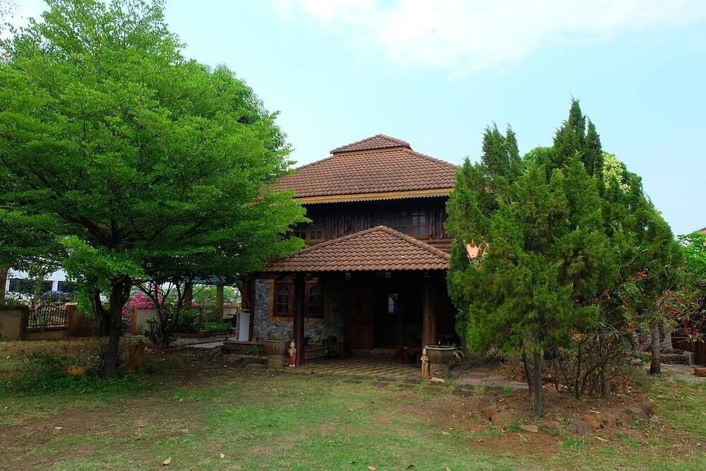 Чиангмай: Wood Night House