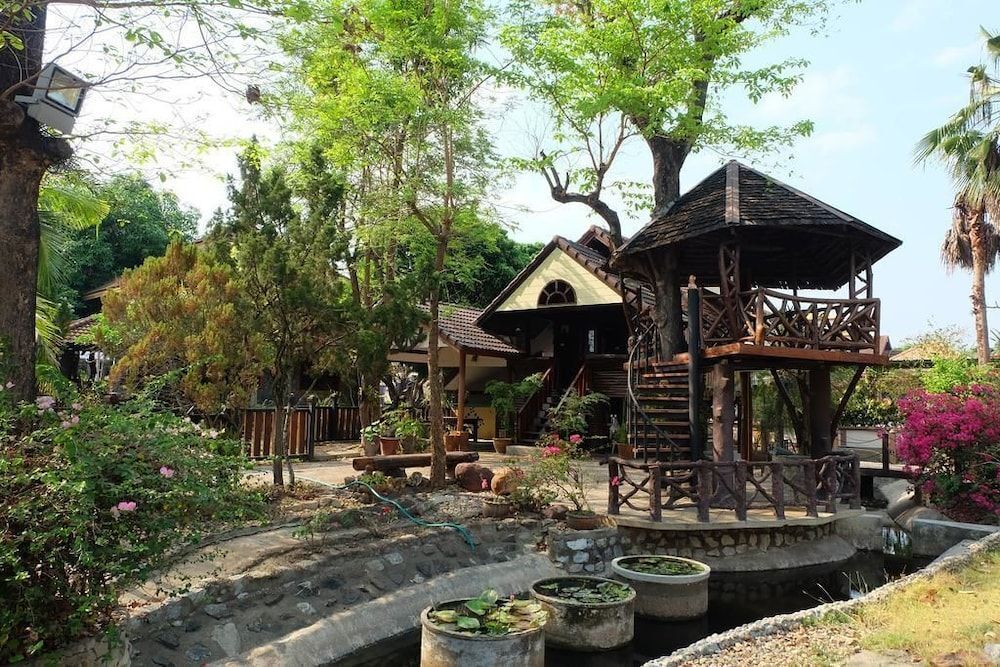 Чиангмай: Wood Night House