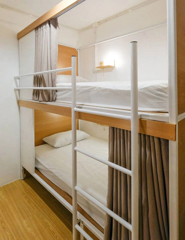 Бангкок: Simple to Sleep Hostel