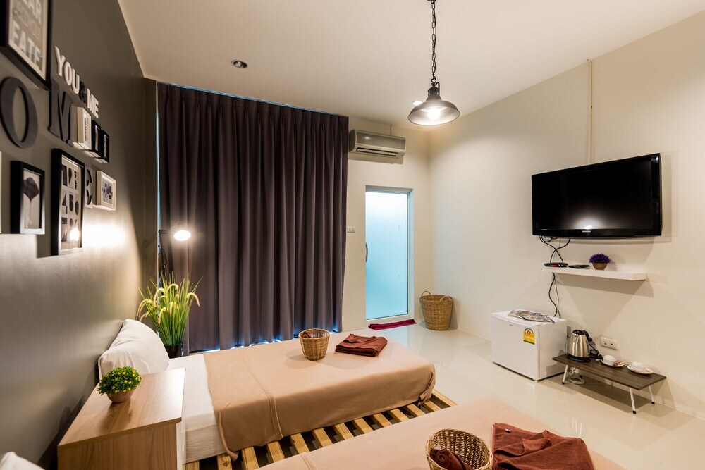 Муанг: The Bunk Hostel Phuket