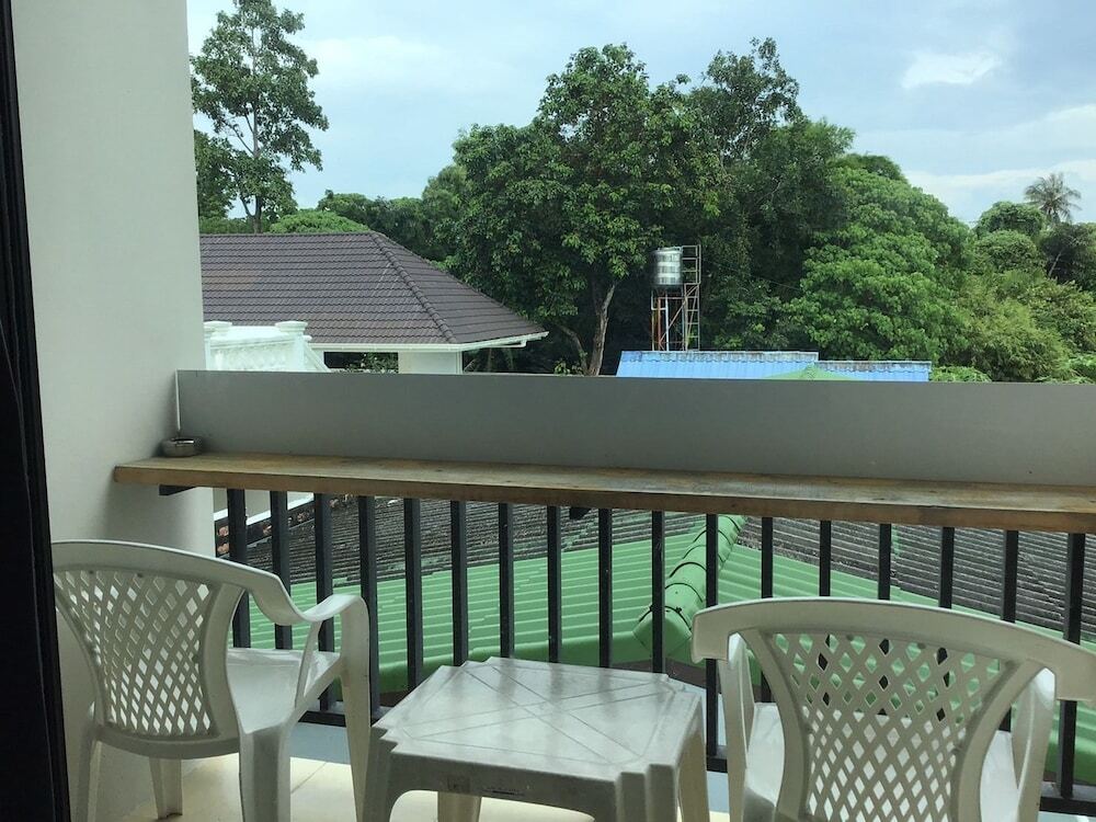 Муанг: The Bunk Hostel Phuket