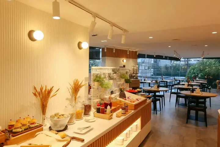 Паттайя: Отель Aster Hotel and Residence