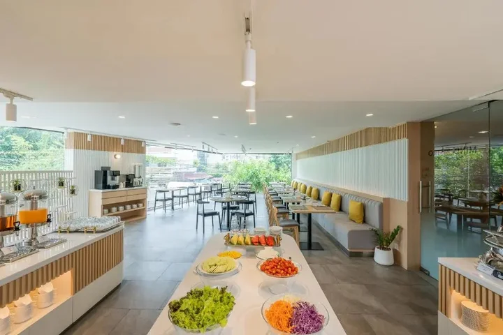 Паттайя: Отель Aster Hotel and Residence