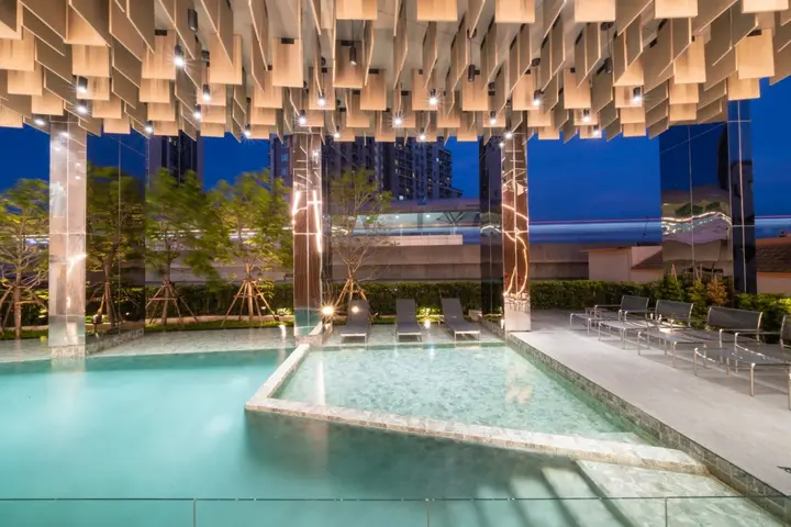Нонтхабури: Отель Oakwood Suites Tiwanon Bangkok