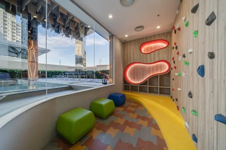 Нонтхабури: Отель Oakwood Suites Tiwanon Bangkok