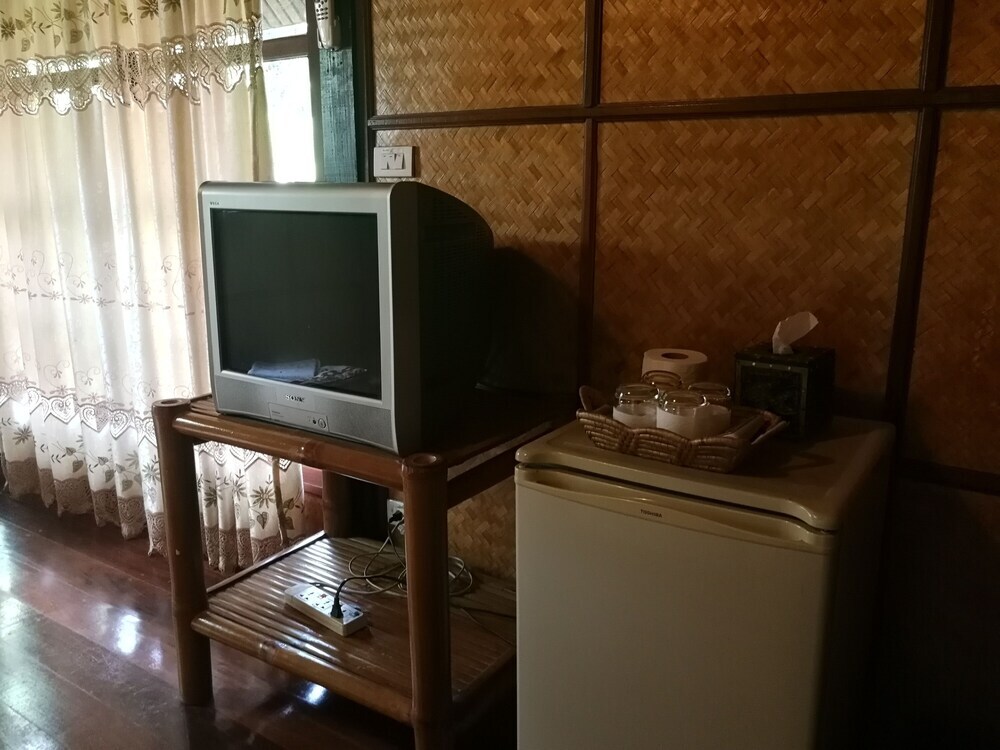 Ампхава: Baankorpai Amphawa