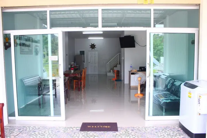 Khaolak Mind Home Hostel - Adults Only — фото 3