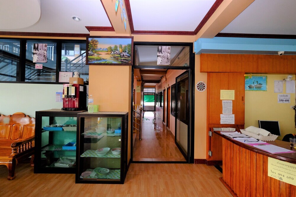 Сакон Накхон: Kanjana Hotel