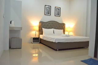 Бангкок: Icon Place Apartment