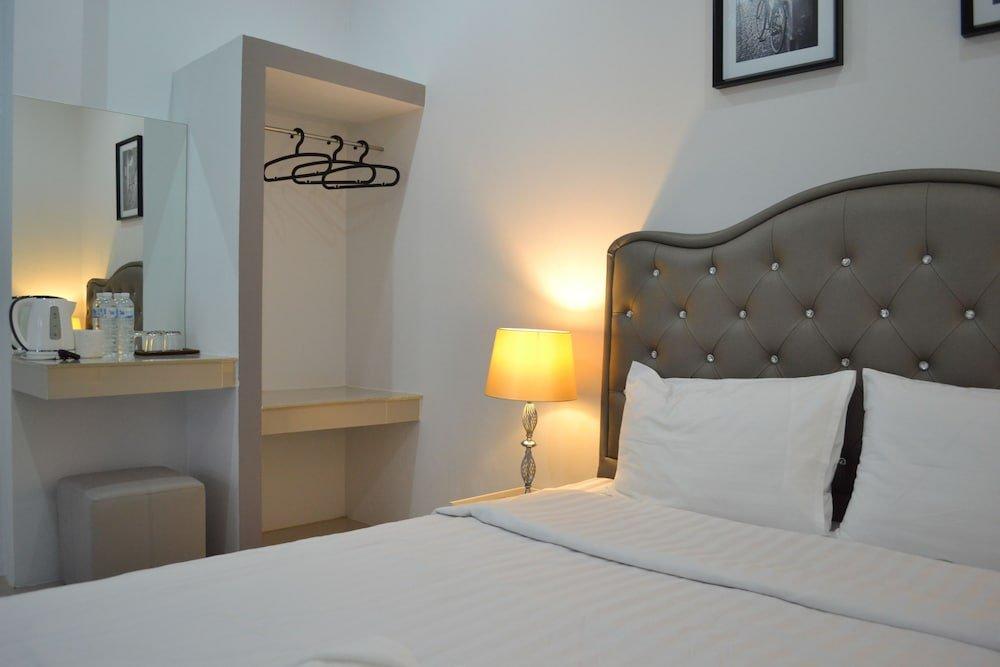 Бангкок: Icon Place Apartment