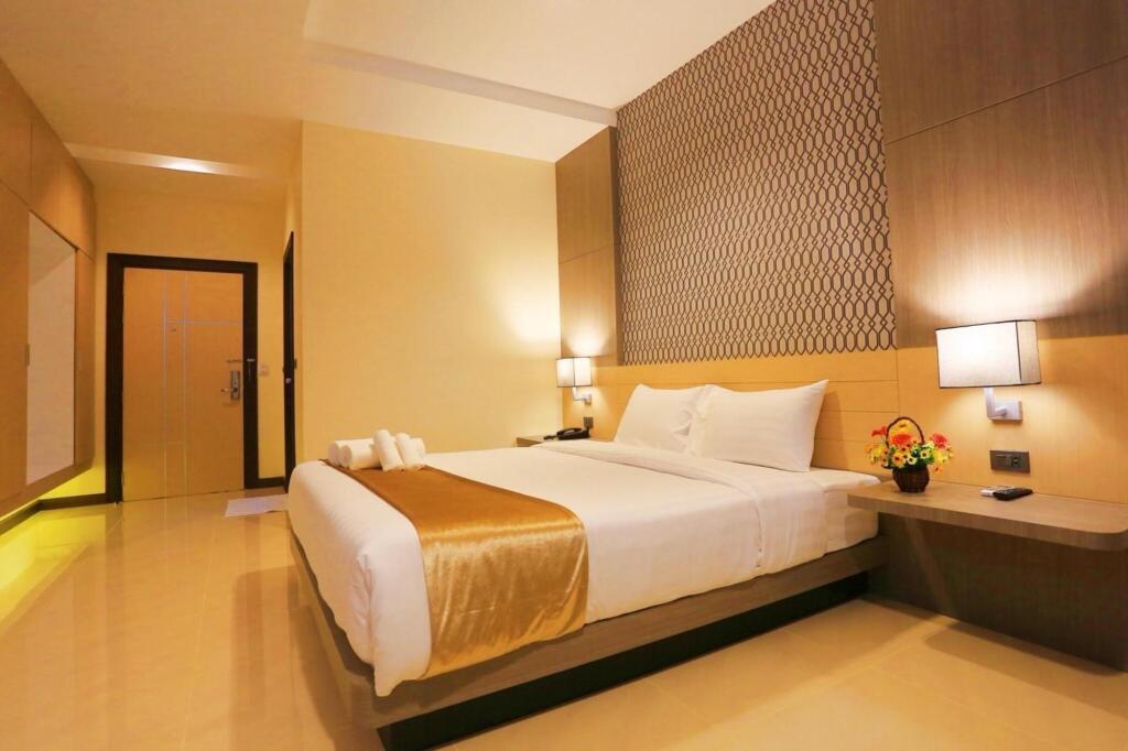 Накхонситхаммарат: ibiz Boutique Hotel