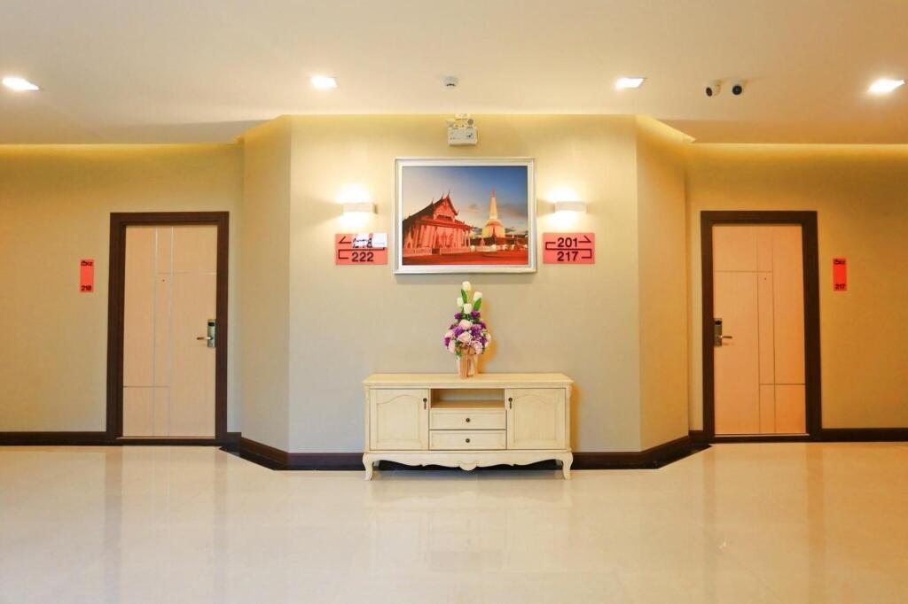 Накхонситхаммарат: ibiz Boutique Hotel