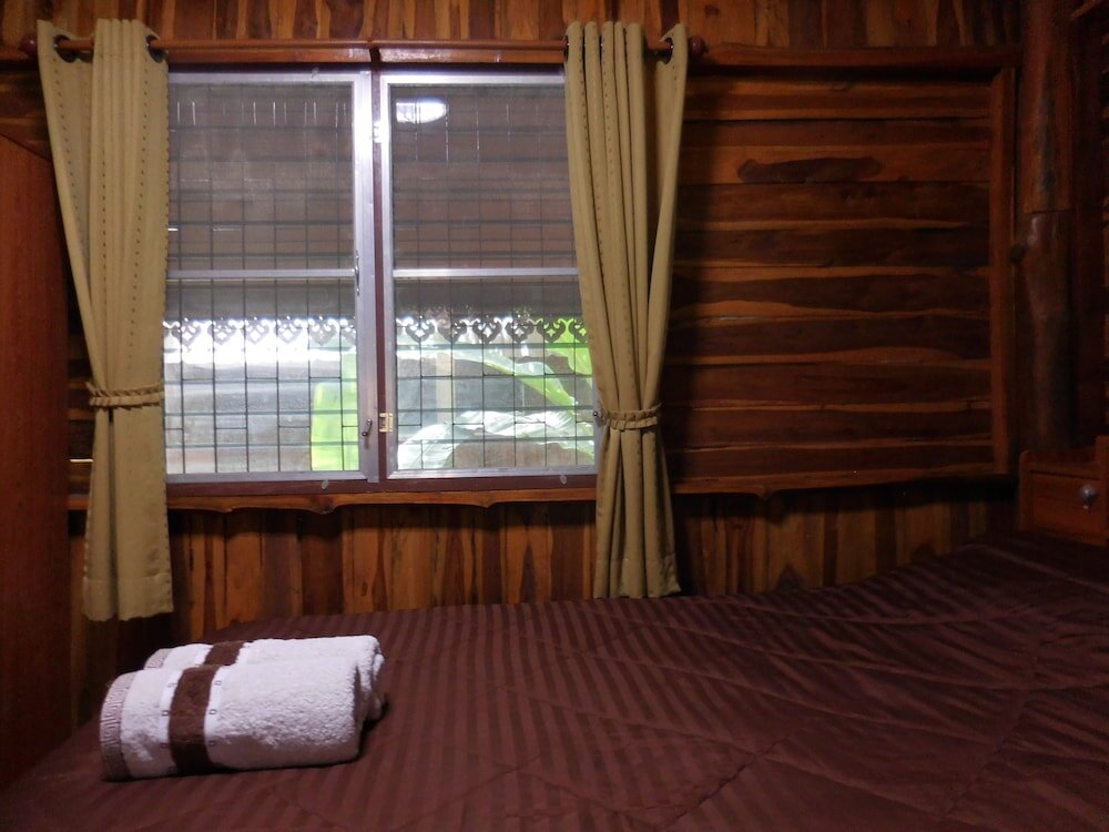 Пхитсанулок: Akechanok Resort & Homestay
